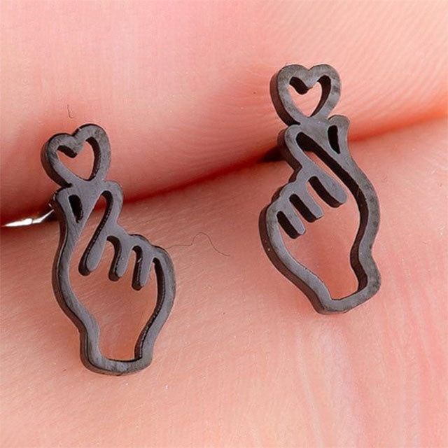 [Cute] Heart hand Design Earrings 可愛比心手耳環