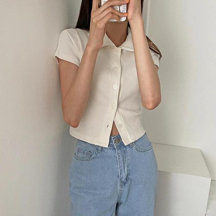 Minimalist Fit Top 簡約排鈕修身短袖