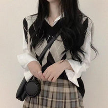 將圖片載入圖庫檢視器 Romantic checkered vest Outer 浪漫格仔背心外搭
