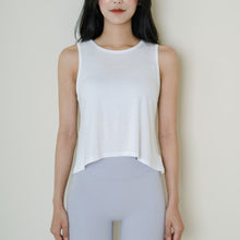 將圖片載入圖庫檢視器 [New] Plain Cropped Sleeveless 純色荷葉擺無袖上衣
